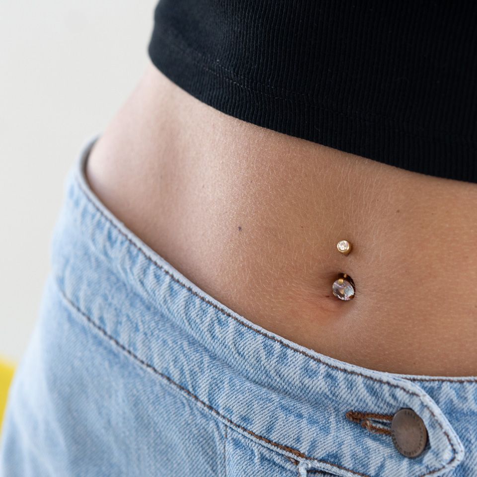 Bauchnabelpiercing aus reinem chirurgischen Stahl