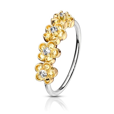 Ring mit vier Blumen auf der Seite