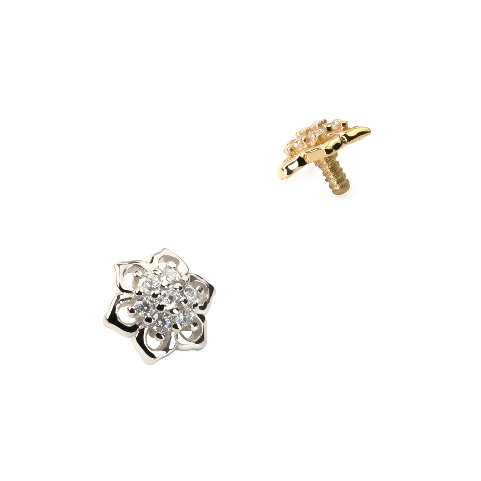 Blume aus 14 Karat Gold mit sieben Steinen in der Mitte fürs Dermal Achor