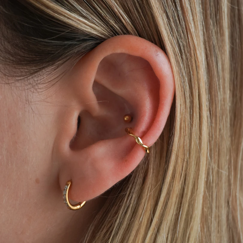 Schlichter gedrehter Ear Cuff