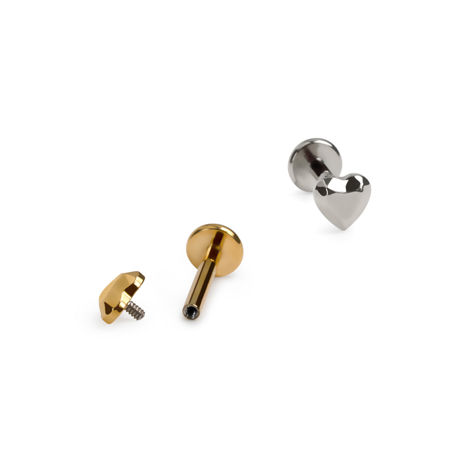 Titan-Labret mit facettiertem Herz