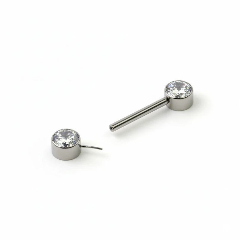 Nippel-Barbell aus Titan mit gewindelosen, eingefassten Steinen
