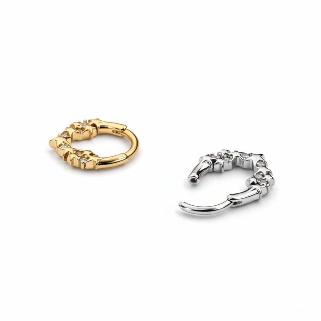 Nach vorne gerichteter Ring mit Sternen und Steinen