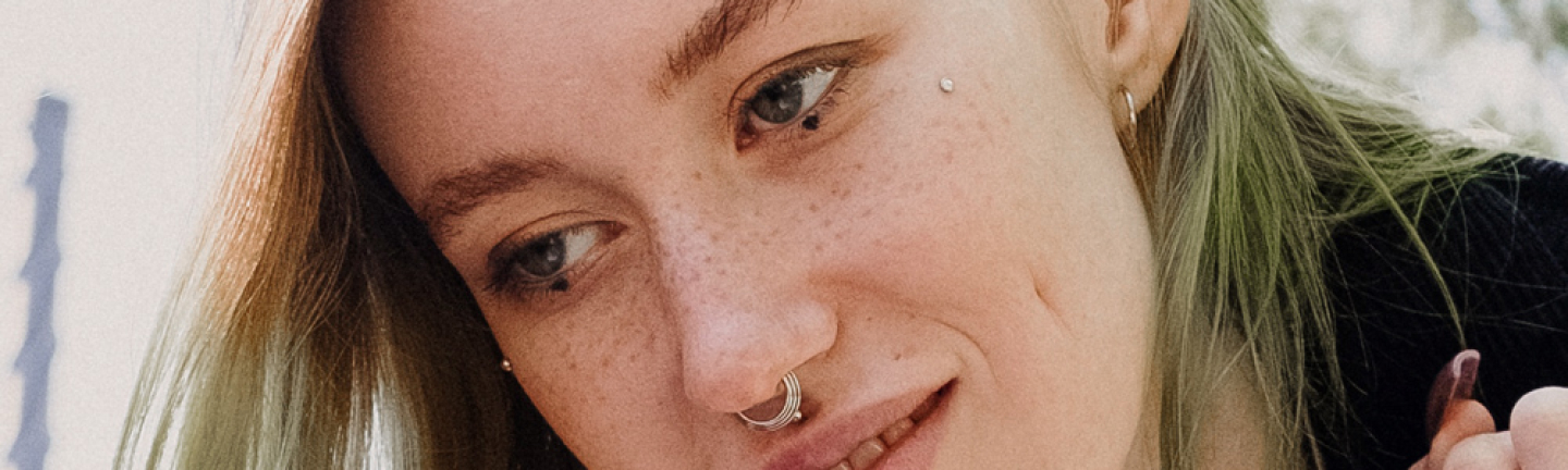 Dermalpiercing Dermalpiercing
