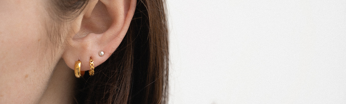 Piercing Am Ohr Piercing Am Ohr